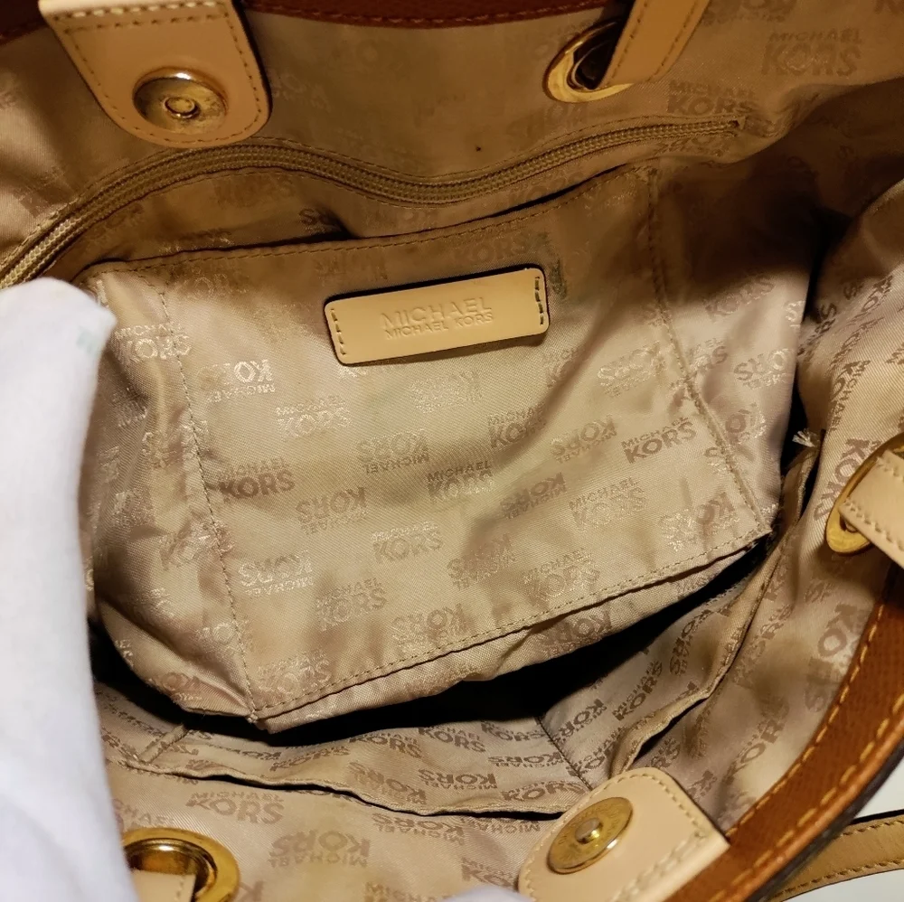 Michael Kors Camel Tote Handbag Saffiano Leather Medium